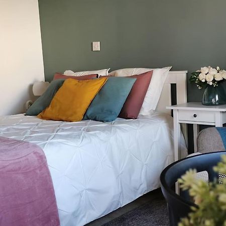Pretty And Quiet Studio, With Wifi And Parking Limassol Eksteriør billede