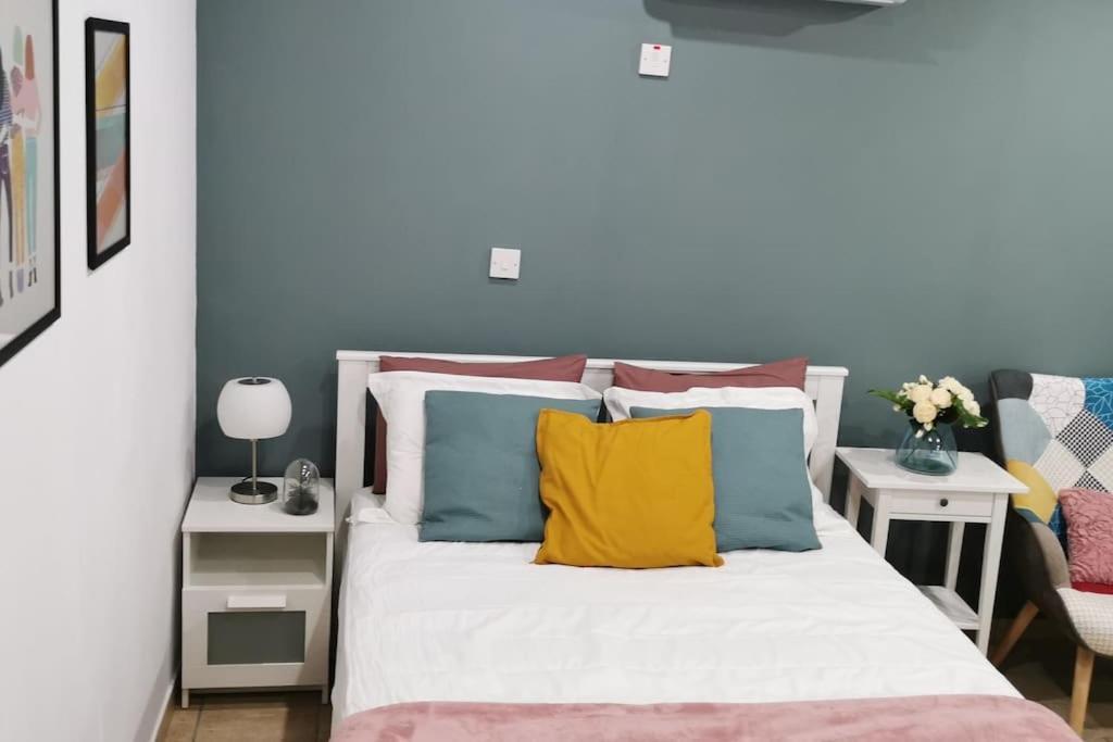 Pretty And Quiet Studio, With Wifi And Parking Limassol Eksteriør billede