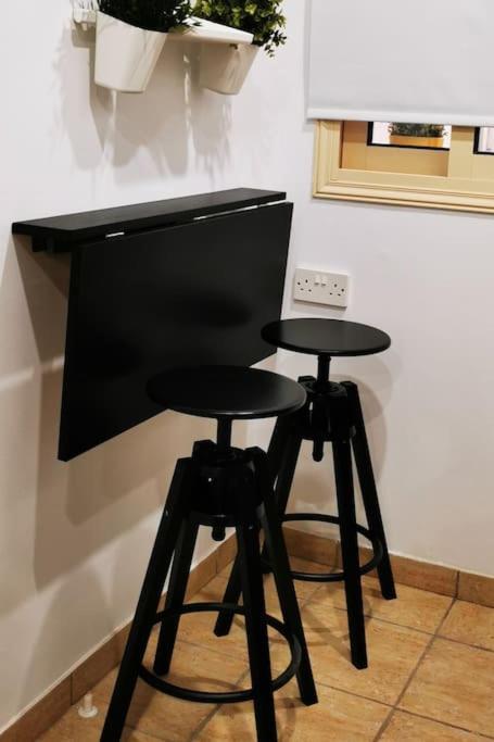 Pretty And Quiet Studio, With Wifi And Parking Limassol Eksteriør billede